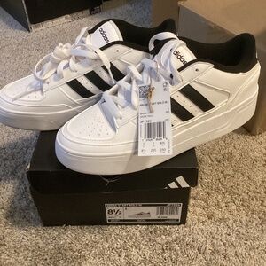ADIDAS  Women's Trainers Turnaround